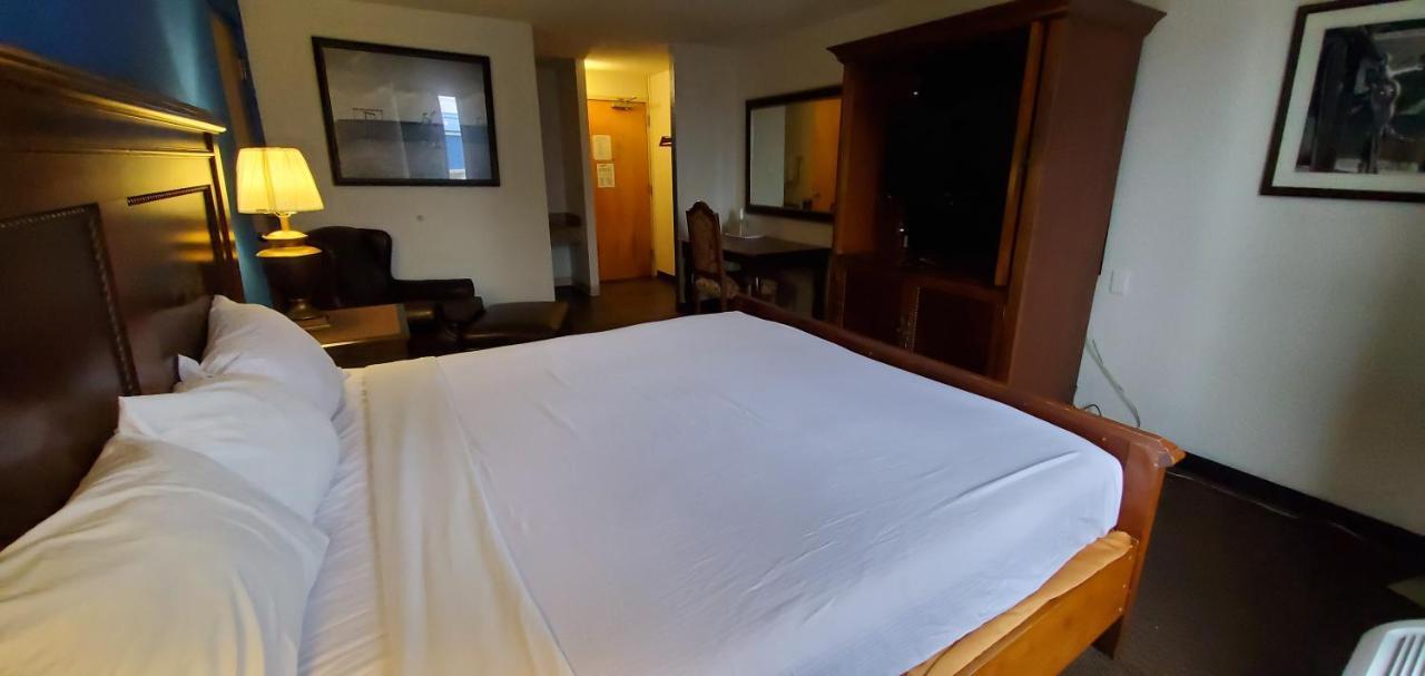 Fairbridge Inn Express Indianapolis South Exteriör bild